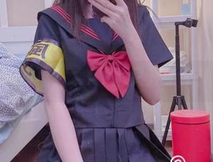 从护士服到福利，AT鲨又开了个新宇宙。