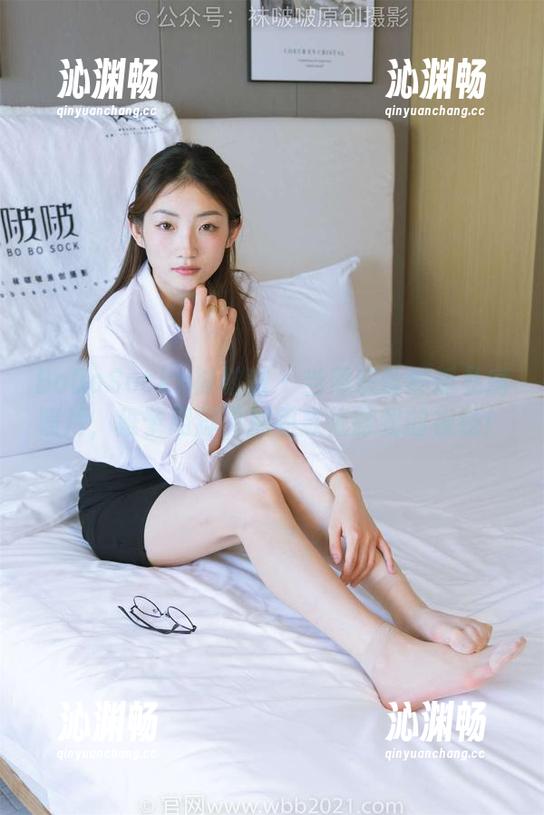 BoBoSocks袜啵啵 - 当薄灰丝邂逅私房照片，稚予用脚尖加固款征服我的视线！