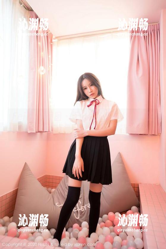 Feilin嗲囡囡-陈雅漫VICKY Feilin嗲囡囡 - 天台和陈雅漫VICKY的照片——有点像阳台,但更“特别”?