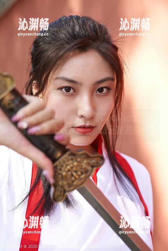 MiiTao蜜桃社 - 陆萱萱Cecilia的无圣光写真，配上这款睡衣，谁还能挡得住？