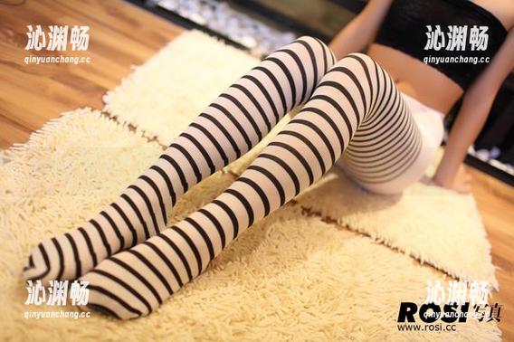 ROSI写真 - 蜕变不止，美足资源，谁能抗拒这样的小莉呢？