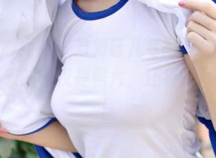 TGOD推女神 – 当刘钰儿与高跟鞋碰撞，下载下来的不仅是照片，还有无尽的遐想！