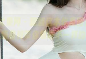 UGirls尤果网 – 翻翻这本优惠图集，于梓馨的礼服福利带你领略不一样的优雅！