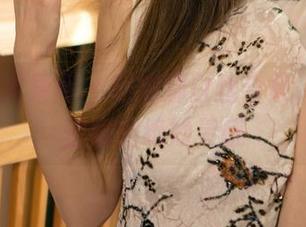 UGirls尤果网 – 赵娜娜白丝合集，适合当壁纸的绝妙灵感