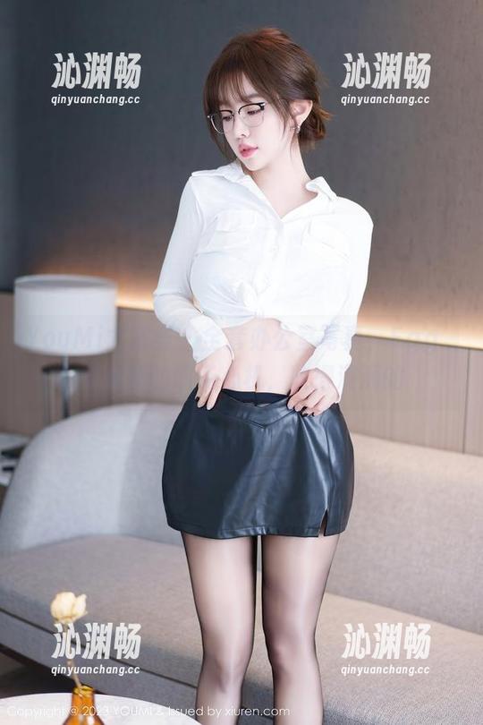 YouMi尤蜜荟 - 全套办公室写真，Egg_尤妮丝的职场心机，收得满满的