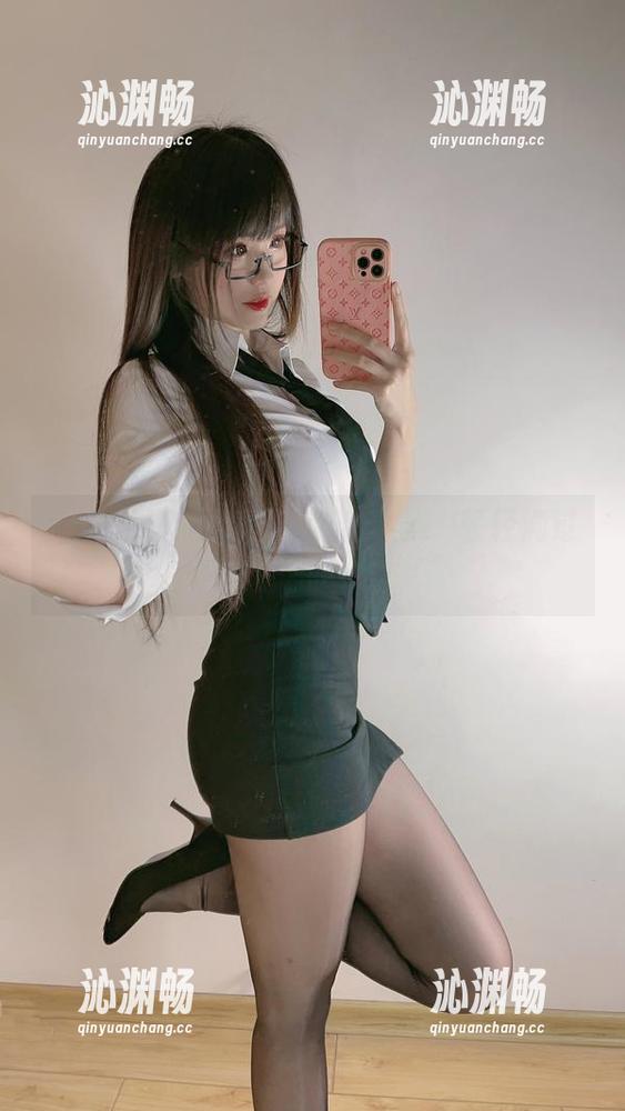 miko酱吖的美图，流出小溪，轻轻淌过心底的幽会