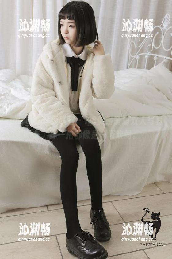 partycat轰趴猫 - K8傲娇萌萌双人写真集，每一拍都像是一场欢闹。