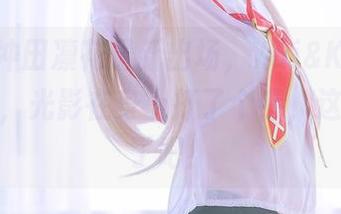 rinka冲田凛花最新出场，Yui&Kitty内衣照片，光影在身上打了个卷，这太神奇了吧！