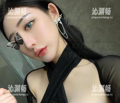 微密圈 - 定制气息扑面而来，5.17嘉宾的不爱笑的赛琳，果然不凡！