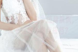 丽柜 – 照片里的苏黎，短裙飘飘，谁说小风不能成为最佳搭档？