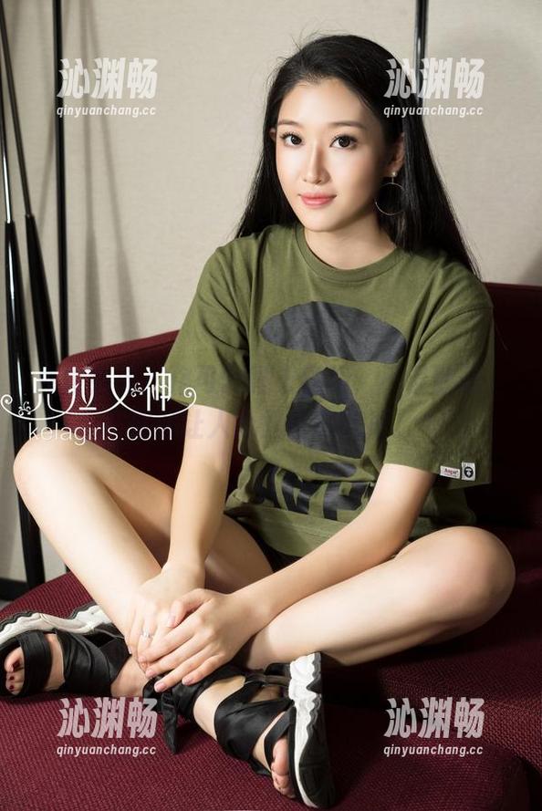 克拉女神-洛可 克拉女神 - 洛可的睡衣图集,不谈魅惑,偏偏让人心里小鹿乱撞。