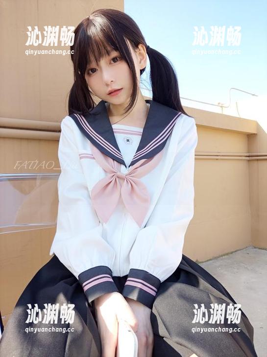 发条少女yokiYorForger原图，反正我看了不后悔，哈哈！