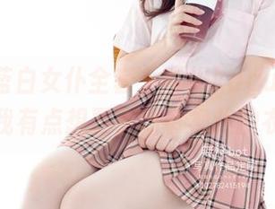 漂亮的蓝白女仆全套，古川kagura的作品让我有点想要重新审视我的衣柜。