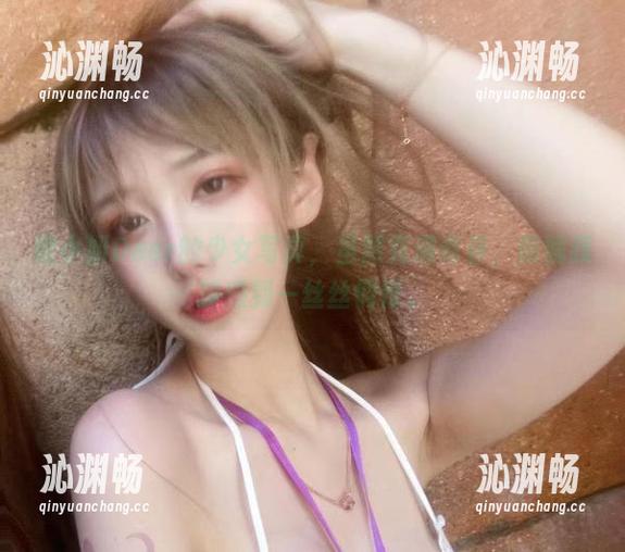 啾小妍Deer的少女写真，虽然充满青春，偏偏我却感到一丝丝惆怅。