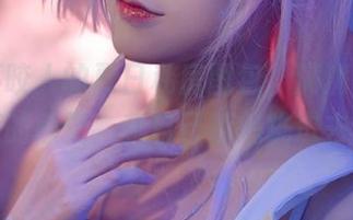 奶狮不咬人的夏日私房图包，满满都是清凉的感觉，我自己都想跳进去。