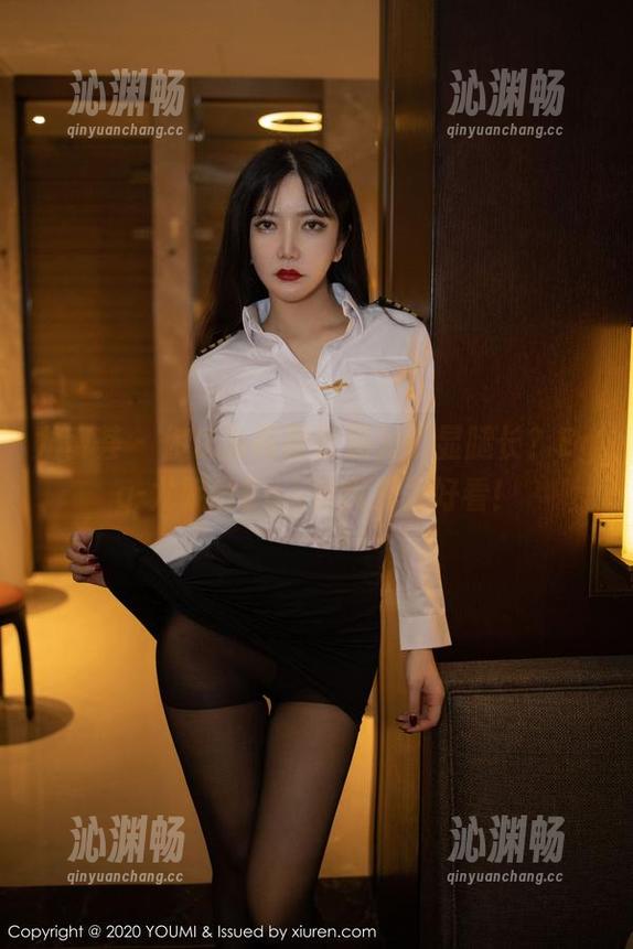 尤蜜荟 - 你以为高跟鞋是为了显腿长？Egg-尤妮丝Egg说我只是好看！