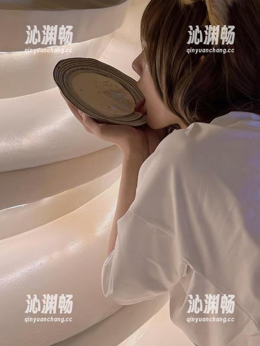 微密圈 - 就是阿朱啊的私拍，白色面具——我可能在梦游。
