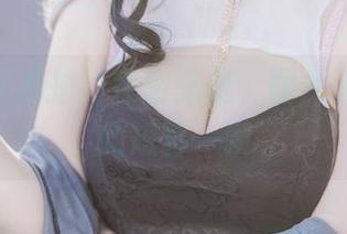 末夜787私拍：在浴室里，图片讲述飘渺的短暂一瞬