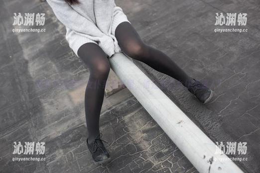 森萝财团黑丝女仆系列美图，谁还敢说女仆不迷人？
