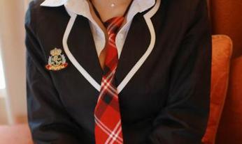 模范学院 – 唐琪儿Beauty户外福利原图，微风不止，心情飙升。
