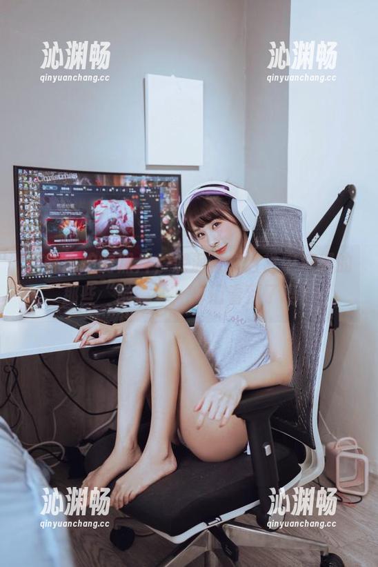 新鲜出炉的照片，泥泥汝在日常中演绎的那些“随意”，你们看到了吗？
