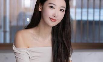 秀人网 – 校园合集中，Cherry樱桃酱又添奇葩瞬间
