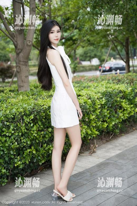 秀人网 - 女神周思乔Betty的写真作品集，有点让人意外啊。