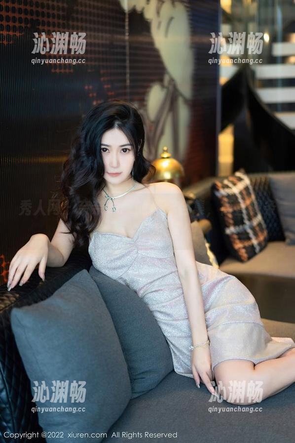 秀人网 - 奈奈Fox的长腿合集，简直像条香蕉一样诱人啊