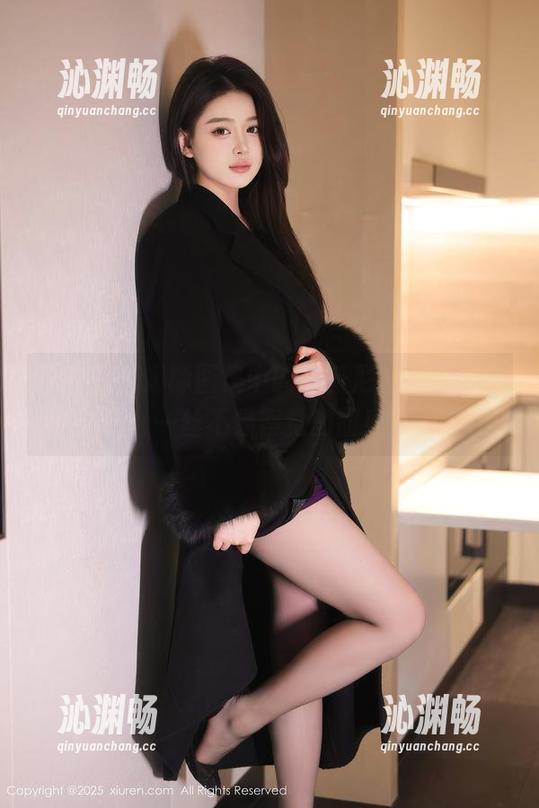 秀人网 - 奶酥图集中的比基尼，似乎还有一丝不易察觉的甜！