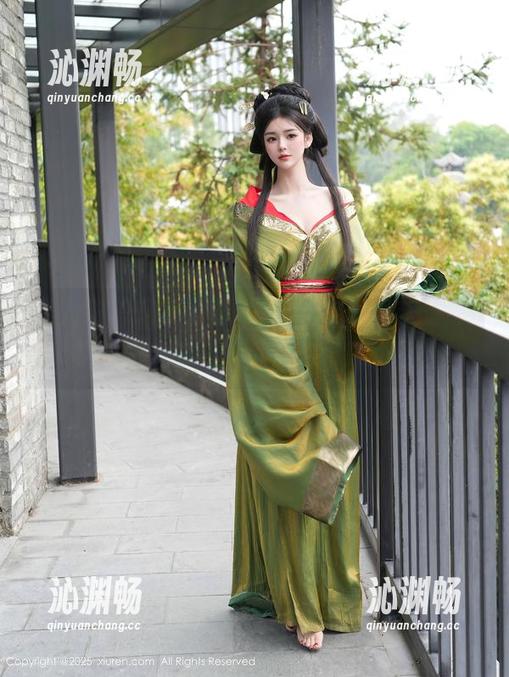 秀人网 - 米妮大萌萌在这里，免费美图亮相！姐姐的仙气，你get到了吗？