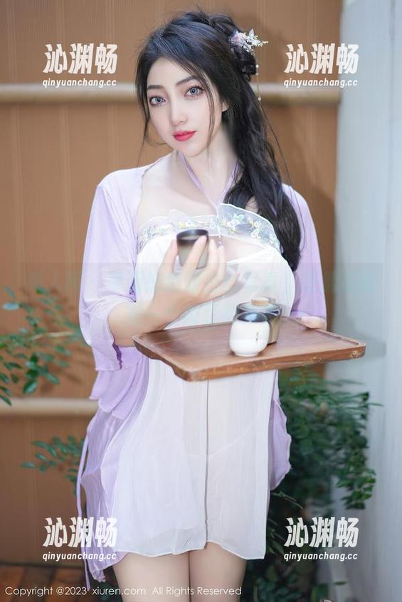 秀人网 - 萝莉悠悠酱白丝写真，仿佛在窥视一个禁忌的角落