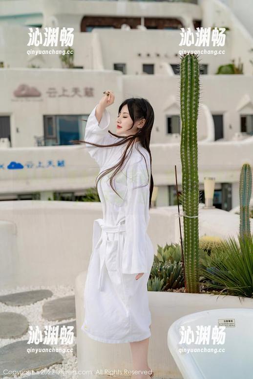 秀人网 - 直击心灵的美图，穿上死库水的雨瞳Yoyo，天哪，这身材…绝了！