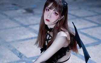 翎柒菜菜的新作品：机车凛！各位老司机，方向盘稳住了没？