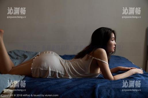 蜜桃社-初月 蜜桃社 - 私房里的初月,学姐也太会选角度了吧!
