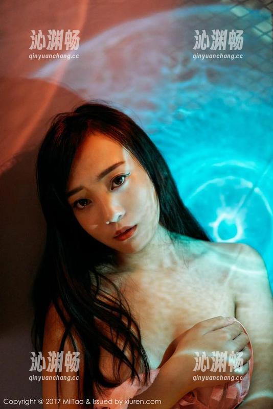 蜜桃社 - 小魔女lily的体操服福利，谁能拒绝这样的视线考验？