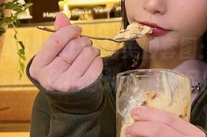 微密圈 – 陈妮妮UNI的美脚套图：按下pause，送给你跳舞的双足！
