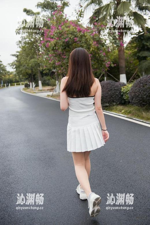 魔镜街拍 魔镜街拍这部私拍,长腿皮裙美女都让我意乱情迷