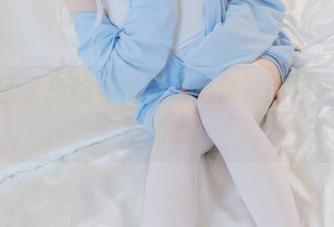 黏黏团子兔的私拍让人心痛，图包内容更是扎心！
